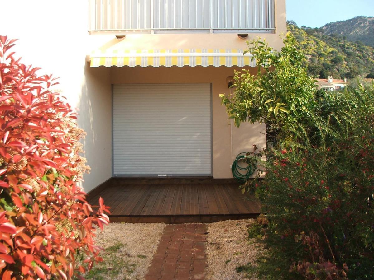 Au Coin De L'Olivier Apartment Le Lavandou Exterior photo